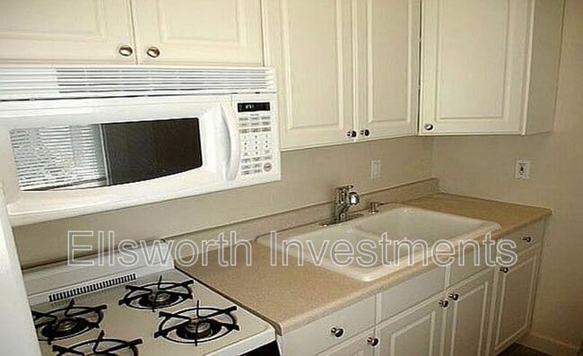 property at 3513 Park Blvd