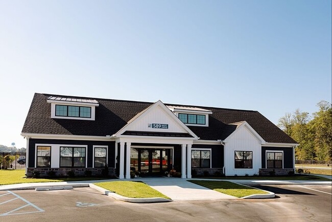 College Park Apartments and Rental Homes