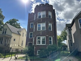 11320 S Edbrooke Ave in Chicago, IL - Building Photo