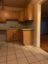 14959 Lincoln Ave in Eastpointe, MI - Building Photo - Building Photo