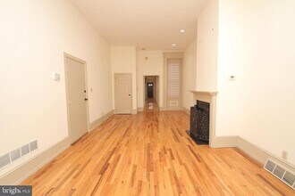 1513 Green St in Philadelphia, PA - Building Photo - Building Photo