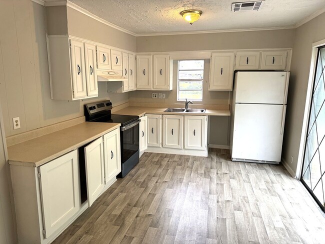 1231 Waller Ave in Bossier City, LA - Building Photo - Building Photo