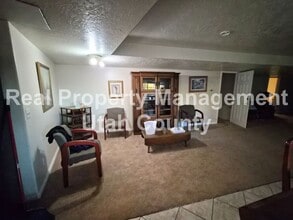 22 W 400 N St in Salem, UT - Building Photo - Building Photo