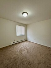 2715 Eggert Rd in Tonawanda, NY - Building Photo - Building Photo