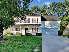 111 Kilpatrick Ct in Summerville, SC - Building Photo