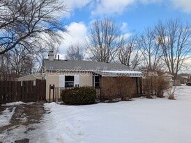 2733 G St in Lorain, OH - Building Photo