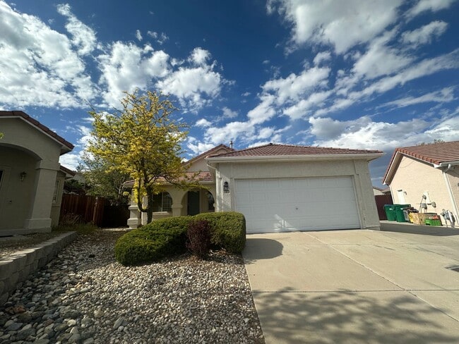 property at 125Cromwell PL