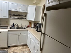 239 Shakespeare Dr in Clayton, GA - Building Photo - Building Photo