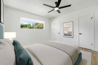 1140 N Ogden in Los Angeles, CA - Building Photo - Building Photo