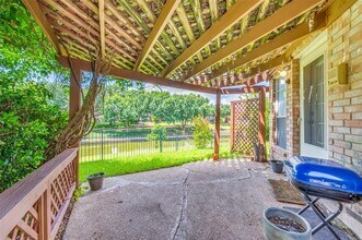 418 Old York Rd in Irving, TX - Building Photo - Building Photo