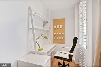 1245 4th St SW in Washington, DC - Building Photo - Building Photo