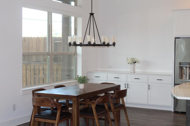 property at 6606 Capstone Oak Ave