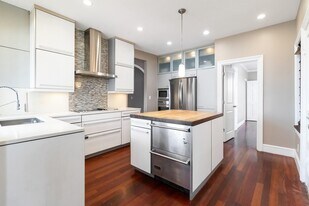 16 Allston St in Boston, MA - Building Photo