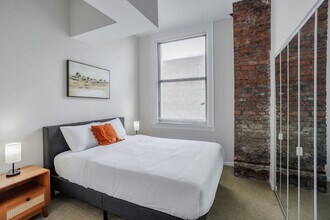 1 W 4th St in Cincinnati, OH - Building Photo - Building Photo