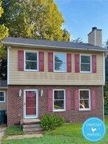 6 Lord Foxley Ct in Greensboro, NC - Building Photo