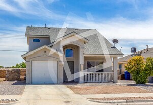 12912 Alfredo Apodaca Dr in El Paso, TX - Building Photo