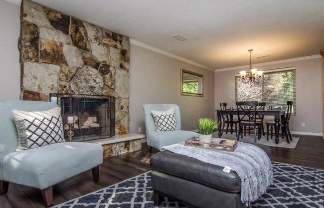 6629 S Guntherwoods Ln in Cottonwood Heights, UT - Building Photo - Building Photo