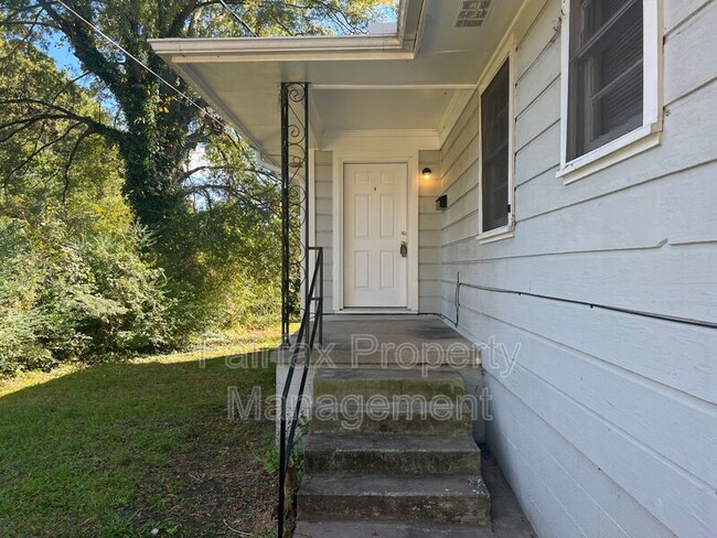 512 Burlington Ave in Durham, NC - Building Photo - Building Photo
