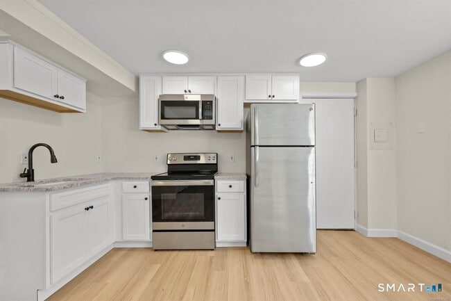 property at 106 River Rd