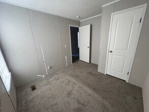 2409 Pajot Rd in Kawkawlin, MI - Building Photo - Building Photo