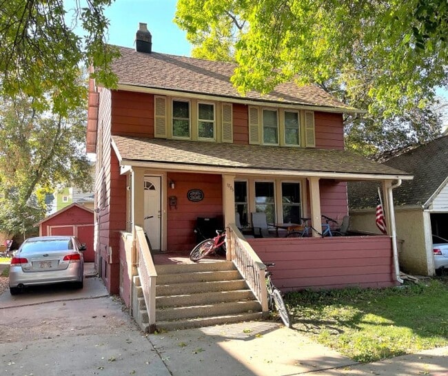 property at 1225 Milton St