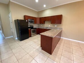111 Earle Taylor Ln in Ocean Springs, MS - Building Photo - Building Photo