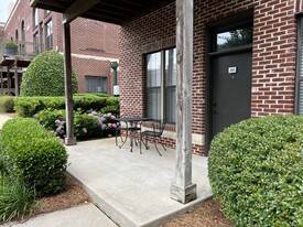 791 Wylie St SE, Unit 801 in Atlanta, GA - Building Photo