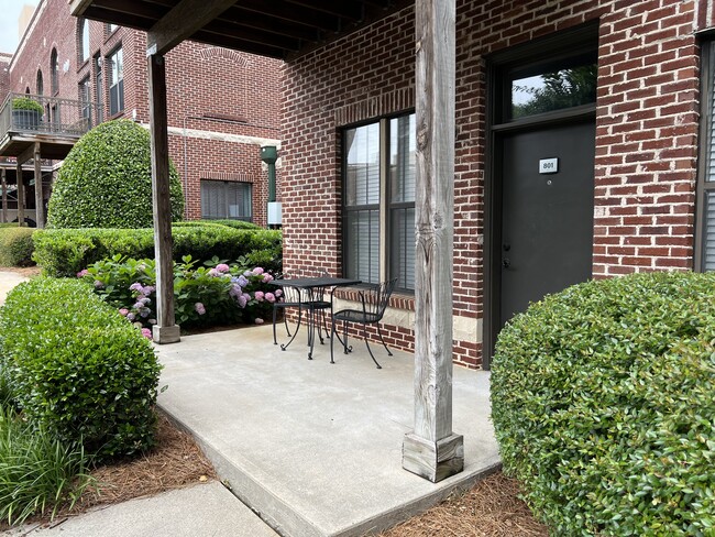 property at 791 Wylie St SE