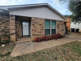 7724 Val Verde Dr in Fort Worth, TX - Building Photo
