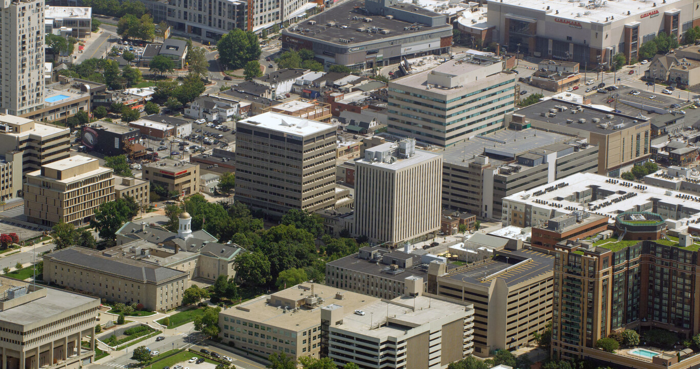 Mercury Apartments in Towson, MD - Building Photo