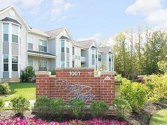 Dover Chase in Toms River, NJ - Foto de edificio