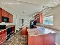 2268 Sungold Trl in Greenwood, IN - Foto de edificio - Building Photo