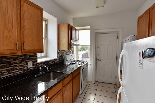 6 S 46th St in Philadelphia, PA - Building Photo - Building Photo