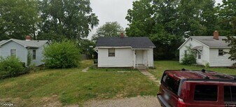 579 N 30th St in Lafayette, IN - Building Photo