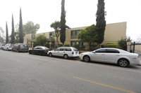 14816 Chase St in Van Nuys, CA - Foto de edificio - Building Photo