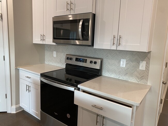 365 Coleman Ct in Columbia, TN - Building Photo - Building Photo