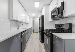 69-45 108th St in Queens, NY - Building Photo - Building Photo