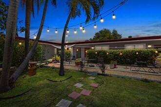 1739 Washington St in Hollywood, FL - Building Photo - Building Photo