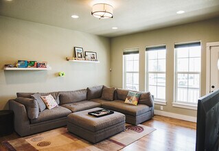 2132 Nancy Gray Ave in Fort Collins, CO - Building Photo - Building Photo