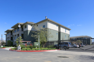 Curtis Park Court Senior Apartments in Sacramento, CA - Building Photo - Building Photo