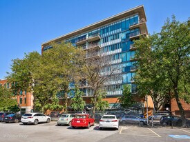 321 S Sangamon St in Chicago, IL - Building Photo