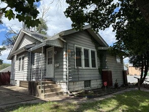 6516 Meadow Ln Ave in Hammond, IN - Building Photo - Building Photo