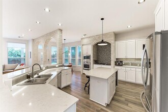 31013 Sunfall Trail Ln in Spring, TX - Building Photo - Building Photo