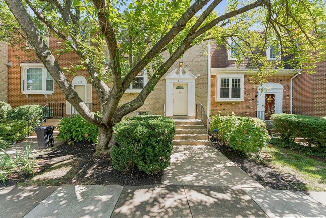 3116 Valentino Ct