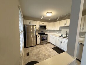 1978 Gary Ct in Schaumburg, IL - Building Photo - Building Photo