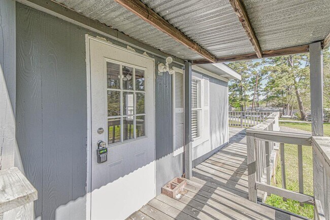 13909 Anchor Ct in Willis, TX - Building Photo - Building Photo