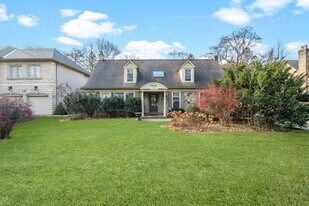 56 Edgehill Rd in Toronto, ON - Building Photo