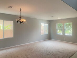 4321 Saddlehorn Way in Oceanside, CA - Building Photo - Building Photo