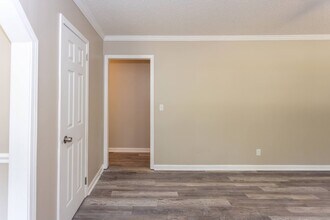 216 Lemmon St in Sumter, SC - Building Photo - Building Photo