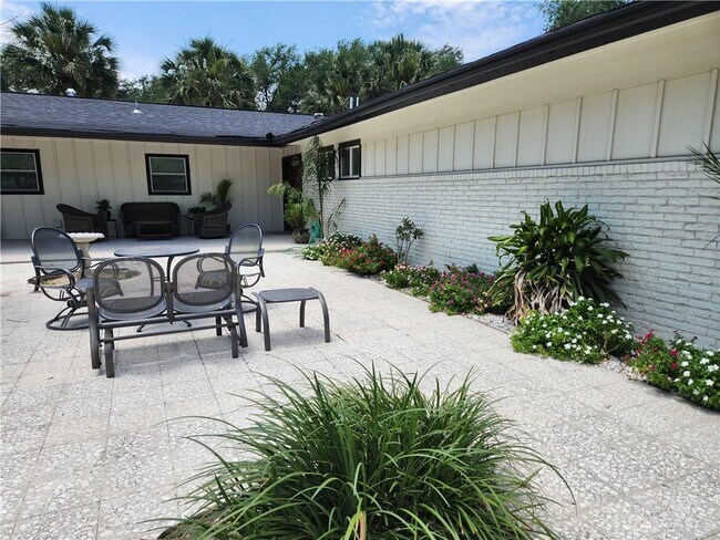 10701 N Ware Rd in McAllen, TX - Building Photo - Building Photo